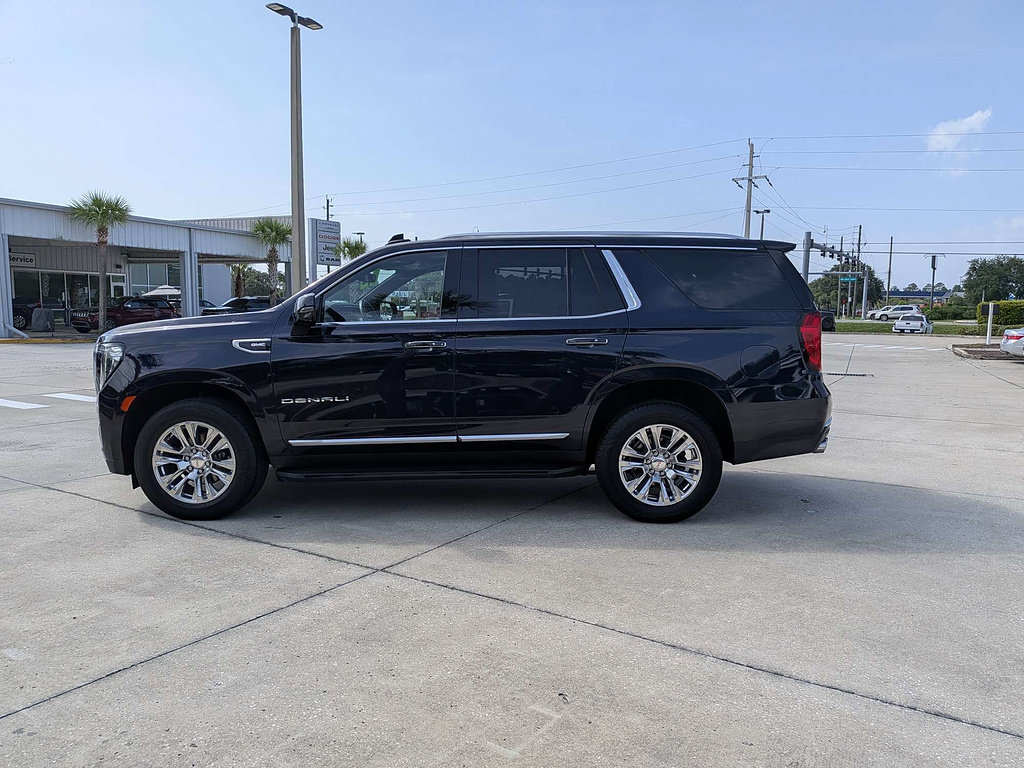 Used 2024 GMC Yukon Denali AWD/4WD image 6