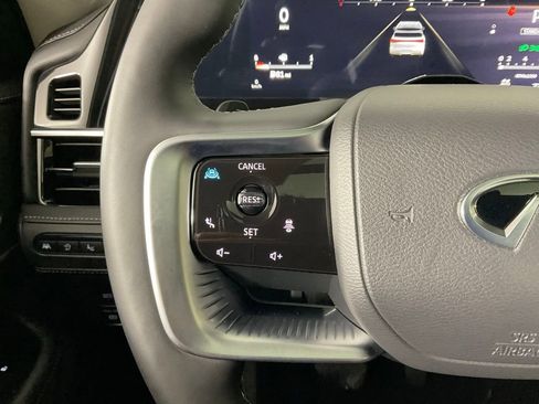 Used 2025 INFINITI QX80 Luxe image 26