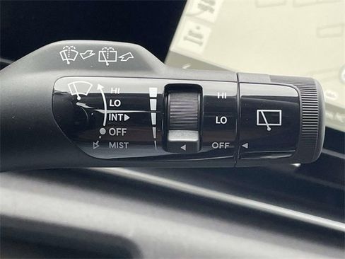 New 2026 Kia Carnival EX image 32