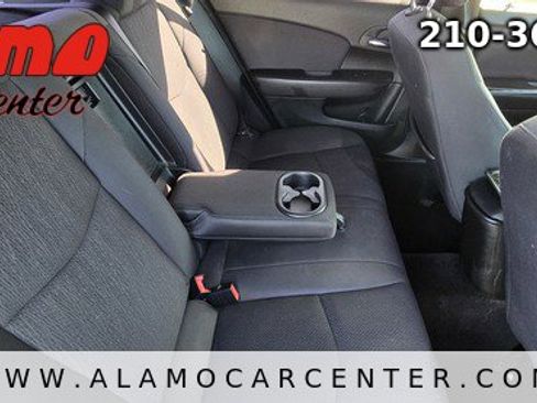 Used 2013 Chrysler 200 Touring image 22