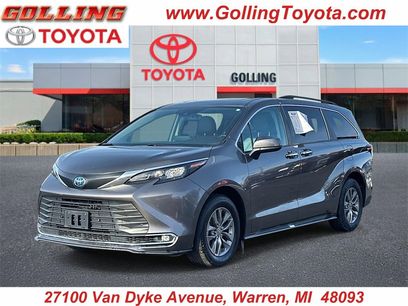Used 2024 Toyota Sienna XLE