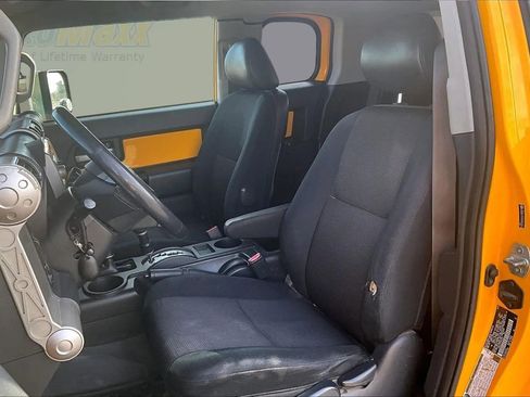 Used 2007 Toyota FJ Cruiser 4WD image 17
