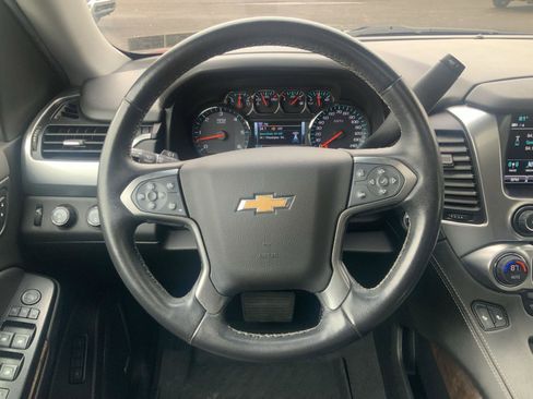 Used 2020 Chevrolet Tahoe LT w/ Luxury Package image 18
