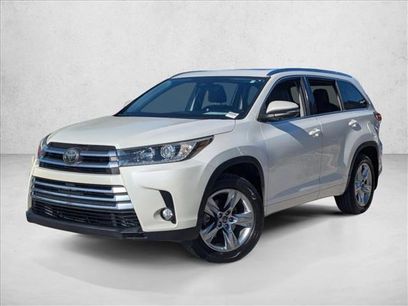 Used 2017 Toyota Highlander Limited