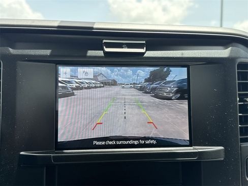 New 2025 Ford F350 XLT w/ FX4 Off-Road Package image 15