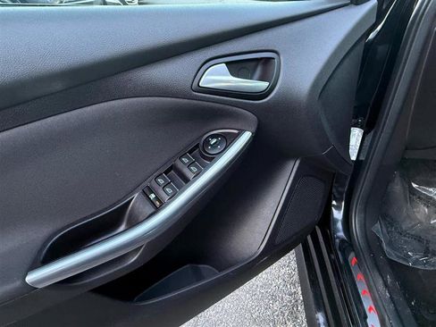 Used 2014 Ford Focus ST w/ Equipment Group 202A image 16