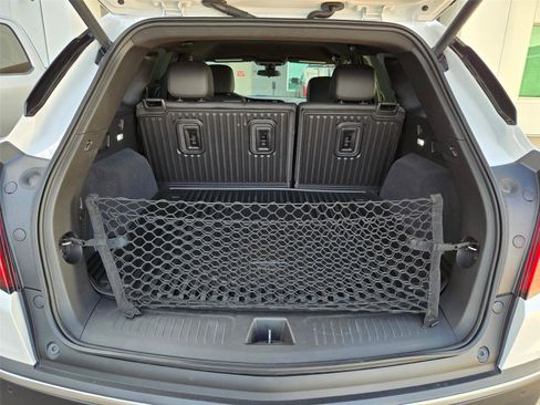 New 2026 Cadillac XT5 Luxury w/ LPO, Floor Liner Package AWD/4WD image 29