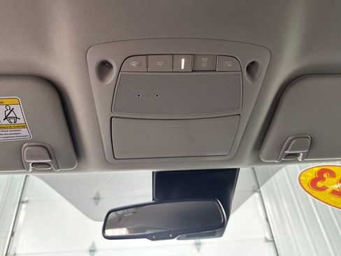 Used 2023 Nissan Murano SV FWD image 34