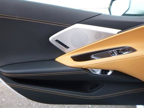 Used 2023 Chevrolet Corvette Stingray Premium Cpe w/ Z51 Performance Package RWD image 18