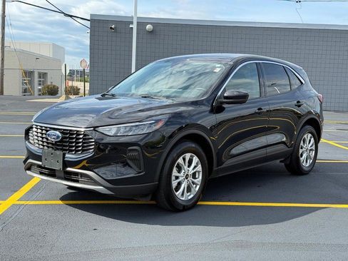 Certified 2023 Ford Escape Active w/ Tech Pack #2 AWD/4WD image 10