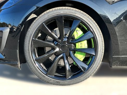 Used 2021 Tesla Model 3 Standard Range Plus image 11