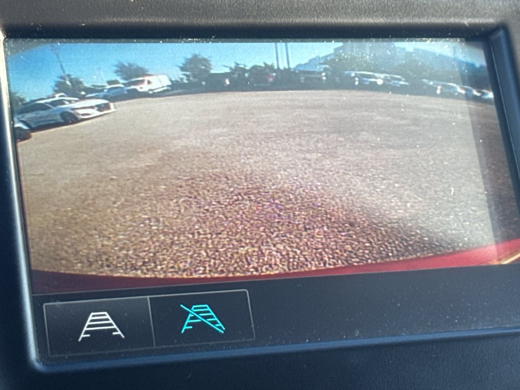 Used 2018 Chevrolet Equinox LT FWD image 20