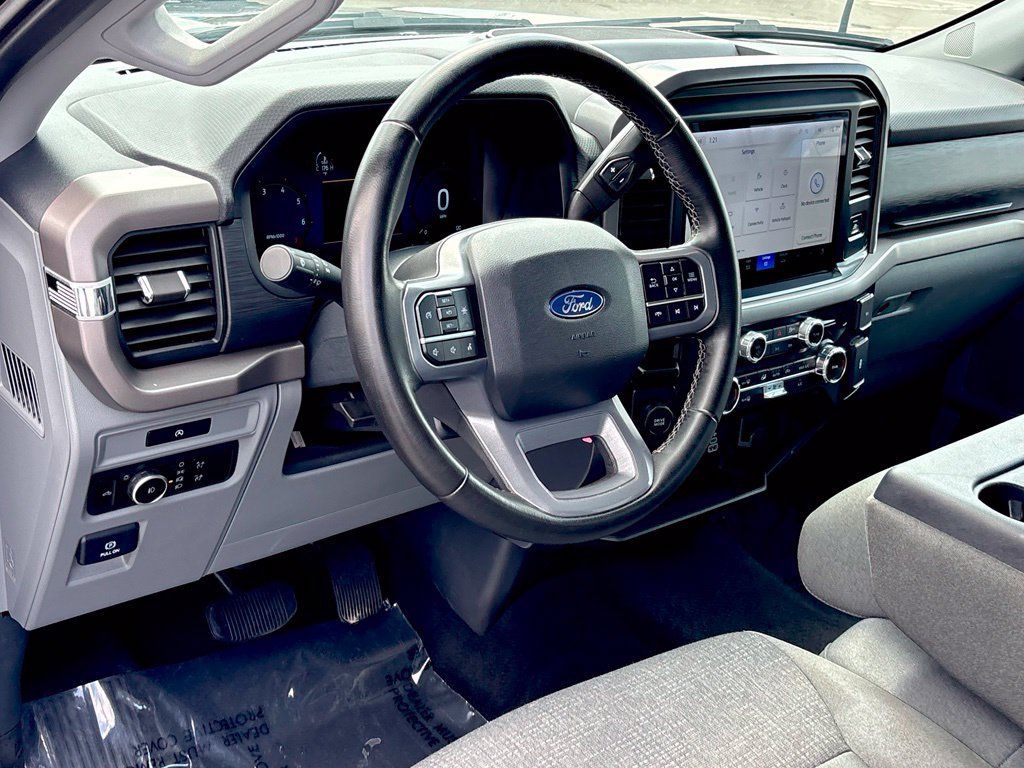 Used 2025 Ford F150 XLT w/ Equipment Group 301A Standard RWD image 9