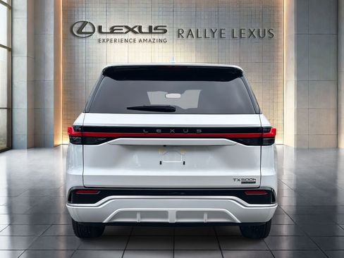 New 2026 Lexus TX 500h AWD image 4