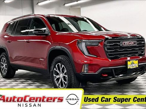 Used 2025 GMC Acadia AT4 w/ Luxury Package image 1