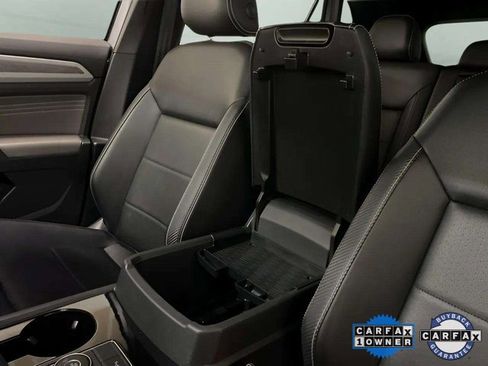 Used 2023 Volkswagen Atlas Cross Sport SE w/ Panoramic Sunroof Package image 65