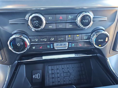 New 2025 Ford F150 Lariat w/ Equipment Group 502A High image 20