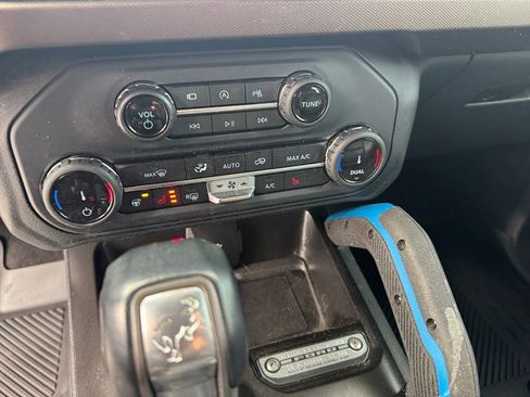 Certified 2022 Ford Bronco Outer Banks image 19