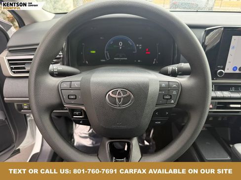 Used 2026 Toyota Camry LE image 18
