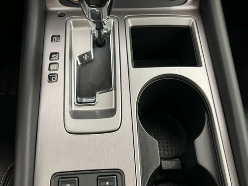 Used 2024 Nissan Murano SL image 14