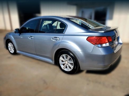 Used 2012 Subaru Legacy 2.5i Premium AWD/4WD image 9