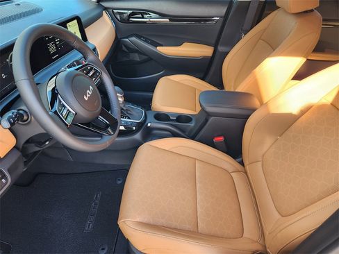 Certified 2026 Kia Seltos EX image 13