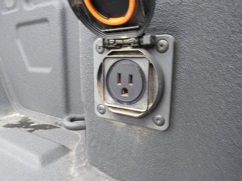 Certified 2021 GMC Sierra 1500 Denali w/ Denali Ultimate Package image 35