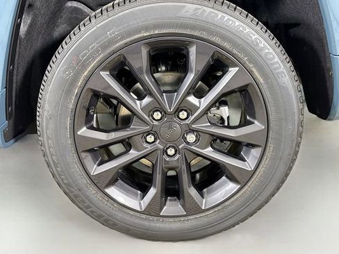 New 2026 Jeep Grand Cherokee Limited AWD/4WD image 31