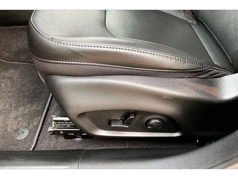 Certified 2023 Jeep Compass Limited AWD/4WD image 29