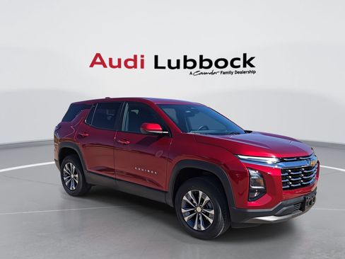 Used 2026 Chevrolet Equinox LT FWD image 2