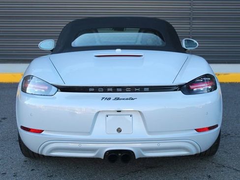 Certified 2024 Porsche 718 Boxster image 29
