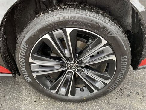 Used 2023 Toyota bZ4X Limited image 35