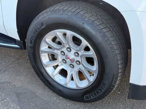 Used 2019 GMC Yukon XL SLT w/ Open Road Package image 20