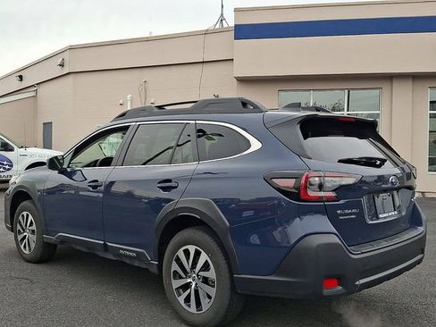 Certified 2025 Subaru Outback Premium w/ Popular Package #1A image 4