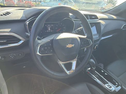 Used 2023 Chevrolet TrailBlazer ACTIV image 10