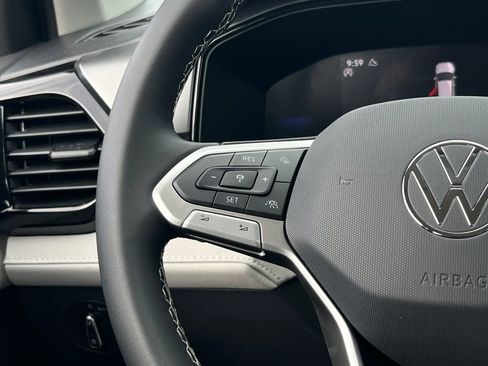 New 2026 Volkswagen Taos S AWD/4WD image 30