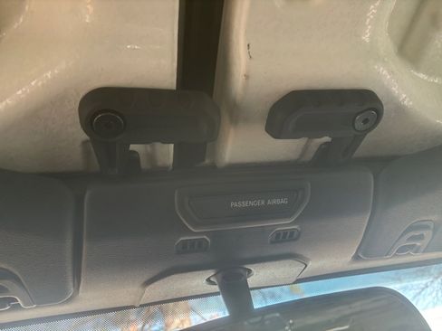 Used 2021 Jeep Wrangler Sport image 29