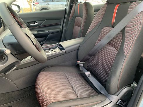 New 2026 Nissan Sentra SR w/ Floor Mat Package image 21