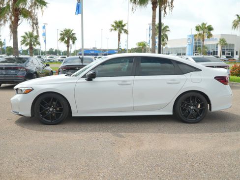 Used 2025 Honda Civic Sport image 10