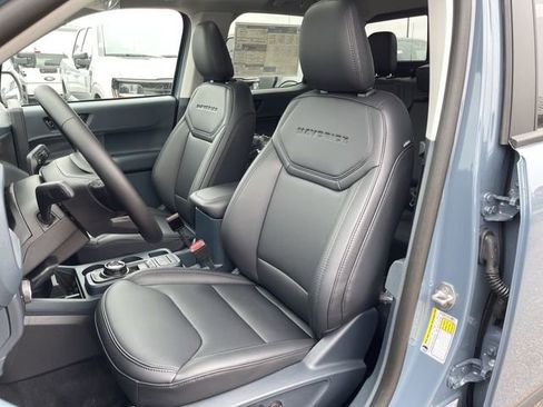 New 2026 Ford Maverick Lariat image 15