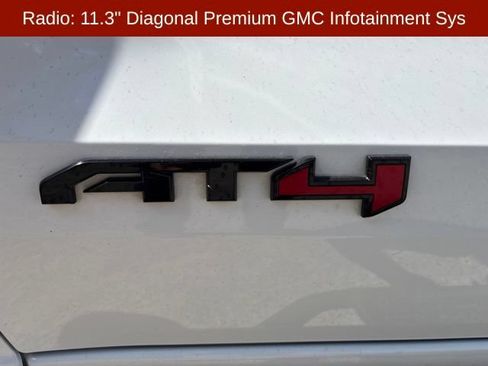 Used 2024 GMC Canyon AT4 w/ Technology Package AWD/4WD image 12