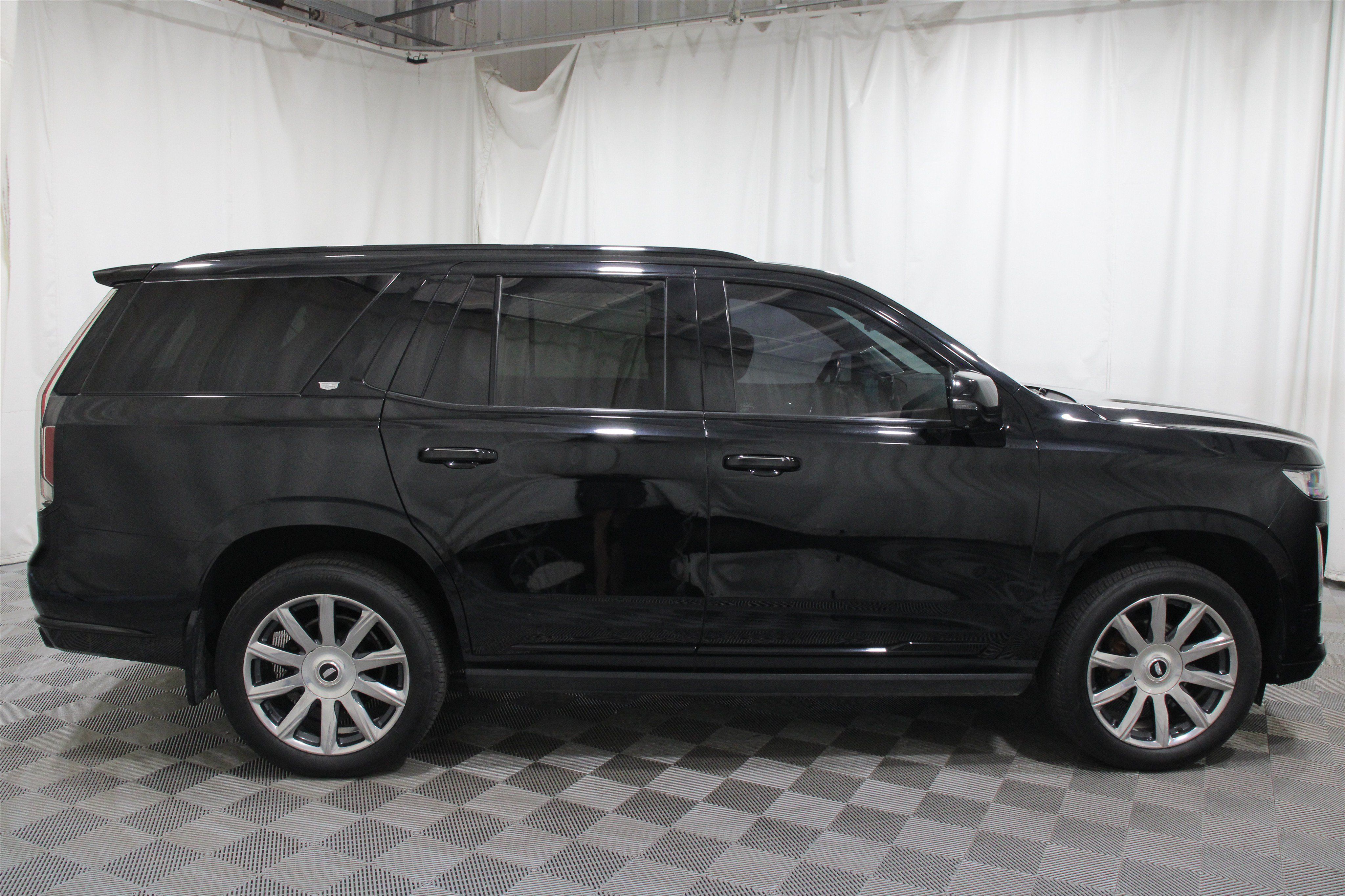 Used 2021 Cadillac Escalade Sport Platinum AWD/4WD image 35