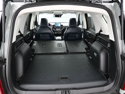 Used 2024 Ford Bronco Sport Outer Banks w/ Tech Package image 27