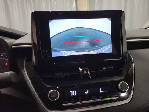 Used 2024 Toyota Corolla LE image 16