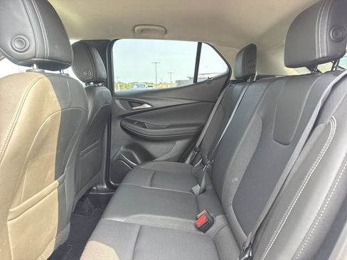 Used 2025 Buick Encore GX Preferred FWD image 9