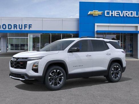 New 2026 Chevrolet Equinox RS image 2