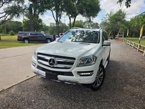 Used 2015 Mercedes-Benz GL 320 BlueTEC 4MATIC image 8