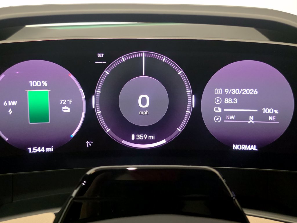 Certified 2026 Porsche Cayenne Electric AWD/4WD image 30
