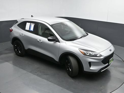 Used 2020 Ford Escape SE Sport AWD/4WD image 40
