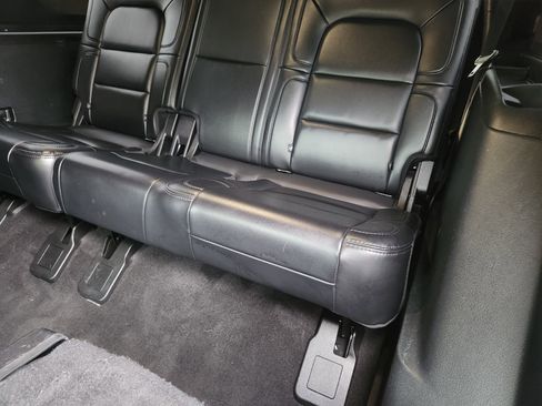 Used 2021 Lincoln Navigator L Reserve image 31